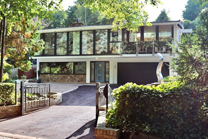 4 Bedroom Detached House For Sale In Hangmans Lane, Welwyn, Hertfordshire, AL6