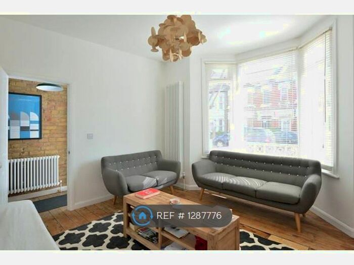 4 Bedroom Terraced House To Rent In Shrewsbury Road, London E7