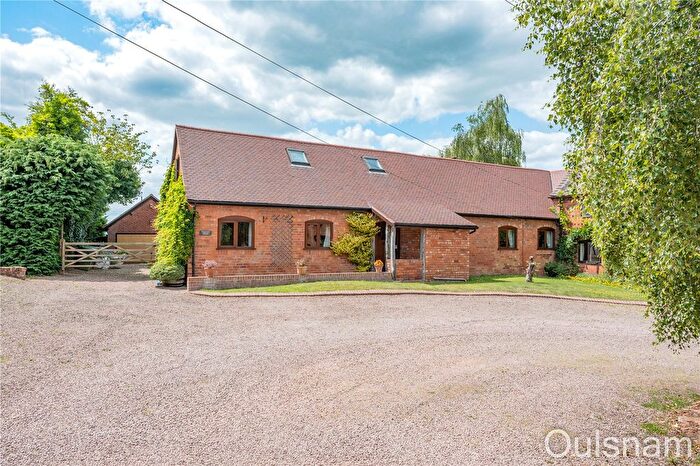 5 Bedroom Barn Conversion For Sale In Timberhonger Lane, Upton Warren, Bromsgrove, Worcestershire, B61