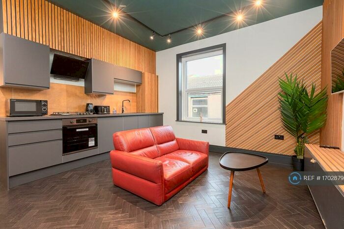 1 Bedroom Flat To Rent In Promenade, Blackpool, FY1