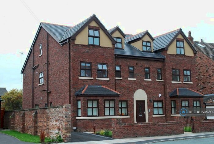 3 Bedroom Flat To Rent In Glenwyllin Road, Liverpool, L22