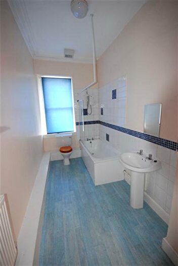 8 Bedroom Terraced House To Rent In Hughendon Road, BS8