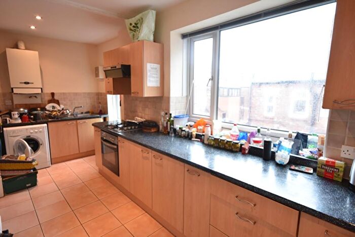 6 Bedroom Maisonette To Rent In Forsyth Road, West Jesmond, NE2