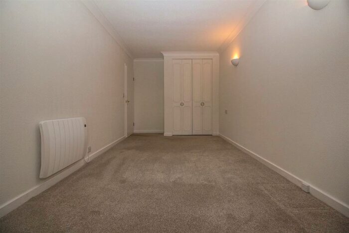 1 Bedroom Apartment For Sale In Homeforth House, High Street, Gosforth, NE3