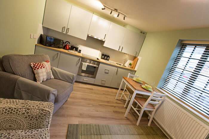 1 Bedroom Apartment To Rent In Apartment Harnall Court, CV1