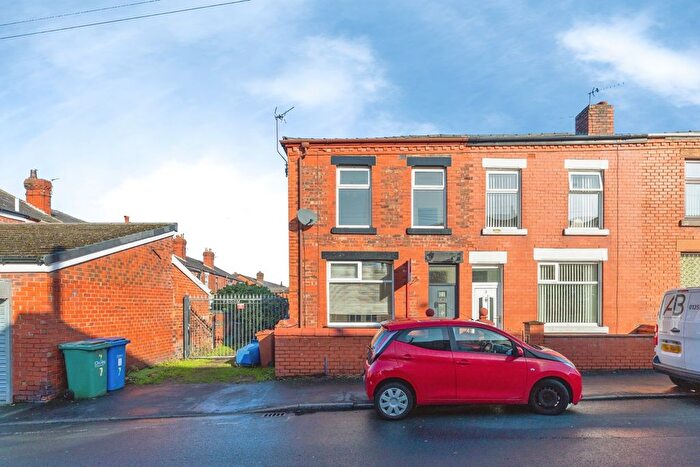 3 Bedroom End Terrace House For Sale In Froom Street, Chorley, Lancashire, PR6