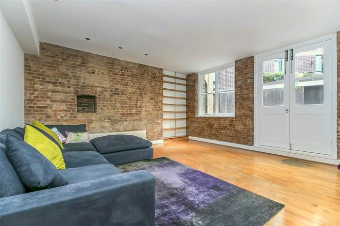 2 Bedroom Flat To Rent In Crawford Passage, Clerkenwell, London, EC1R