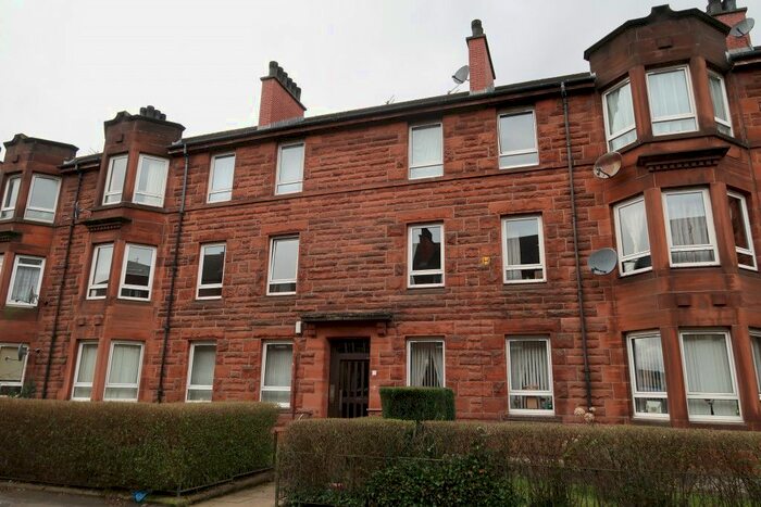 3 Bedroom Flat To Rent In Ascog Street, Glasgow, G42