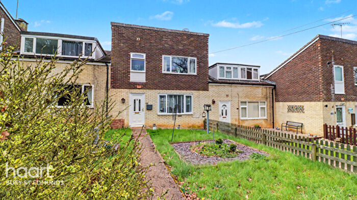 3 Bedroom Terraced House For Sale In St Thomas's Way, Great Whelnetham, Bury St Edmunds, IP30