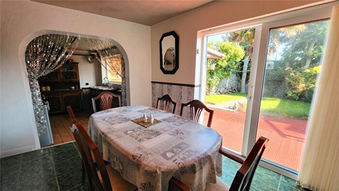 4 Bedroom Detached House For Sale In Maeshyfryd Road, Holyhead, Isle Of Anglesey, LL65