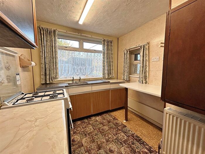 2 Bedroom Semi-Detached House For Sale In Sand Lane, Osgodby, Selby, YO8