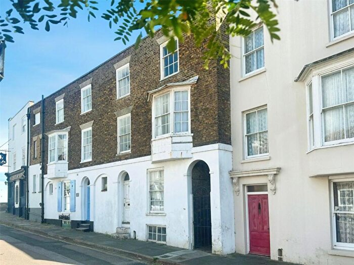 4 Bedroom Terraced House For Sale In Alfred Square, Deal, Kent, CT14