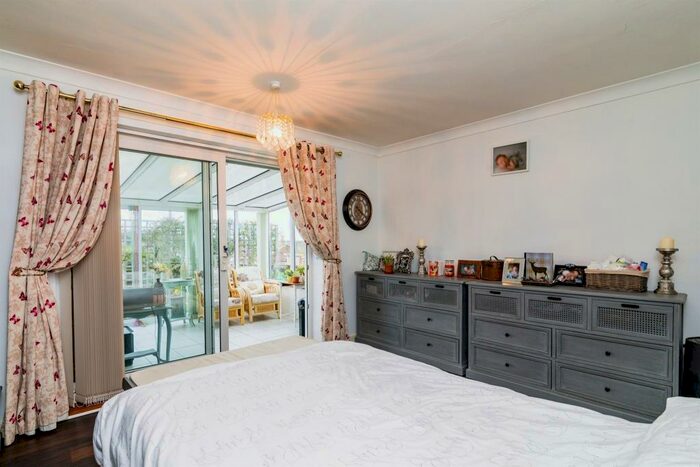 2 Bedroom Detached Bungalow For Sale In Claydon Drive, Lowestoft, NR32