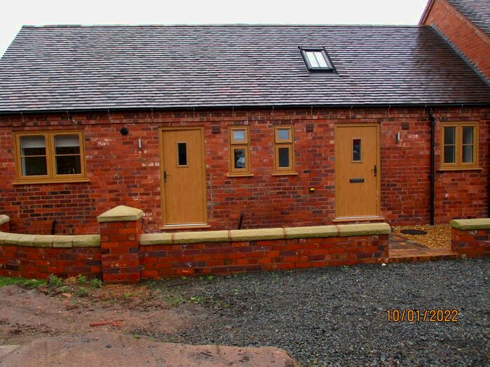 2 Bedroom Barn Conversion To Rent In Boulton Lane, Great Saredon, WV10