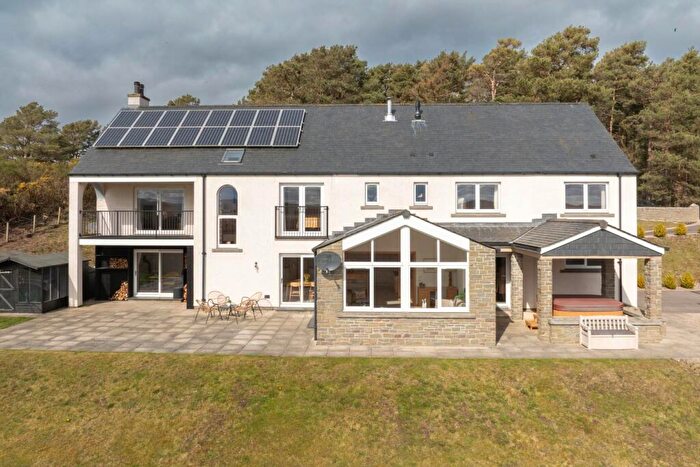 6 Bedroom Detached House For Sale In Broonacre, Moss Side, Nairn, IV12