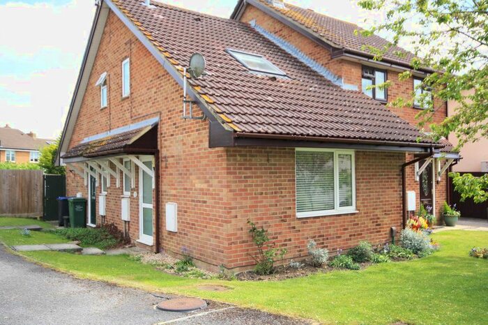 1 Bedroom Terraced House To Rent In Middle Ground, Royal Wootton Bassett, SN4