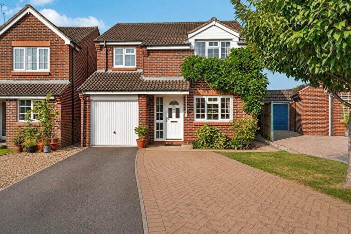 4 Bedroom Detached House For Sale In Silver Birches, Wokingham, Berkshire, RG41