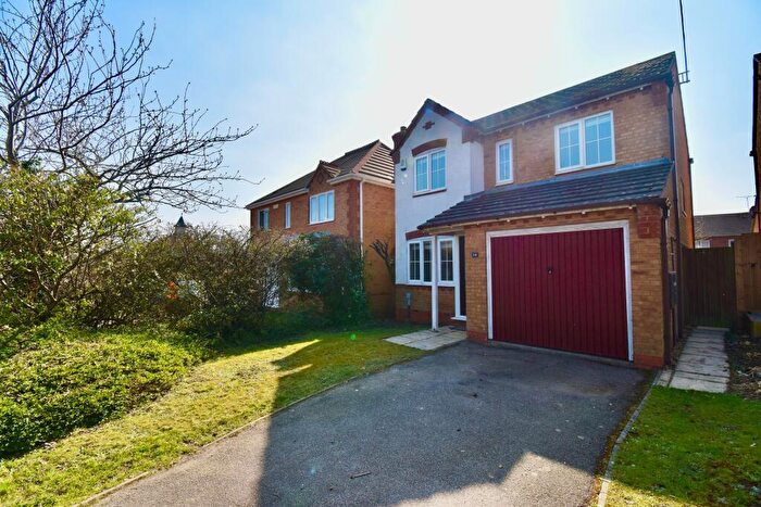 3 Bedroom Detached House For Sale In High Greeve, Wootton, Northampton, NN4