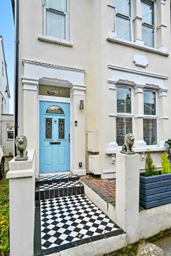 3 Bedroom End Terrace House For Sale In Station Grove, Wembley, HA0