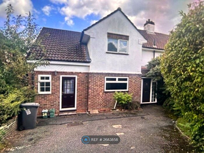 5 Bedroom Semi-Detached House To Rent In Spring Rise, Egham, TW20