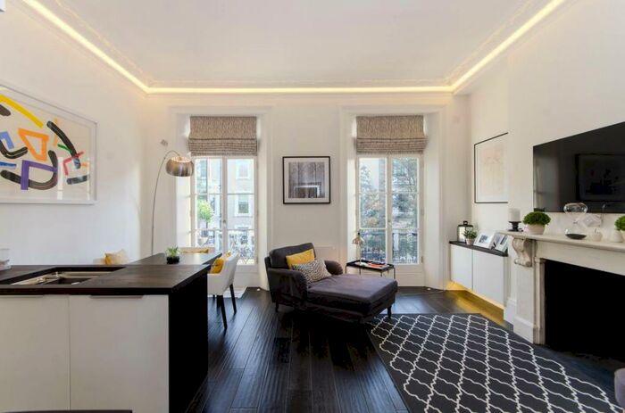 1 Bedroom Flat To Rent In Redcliffe Gardens, Chelsea, London, SW10