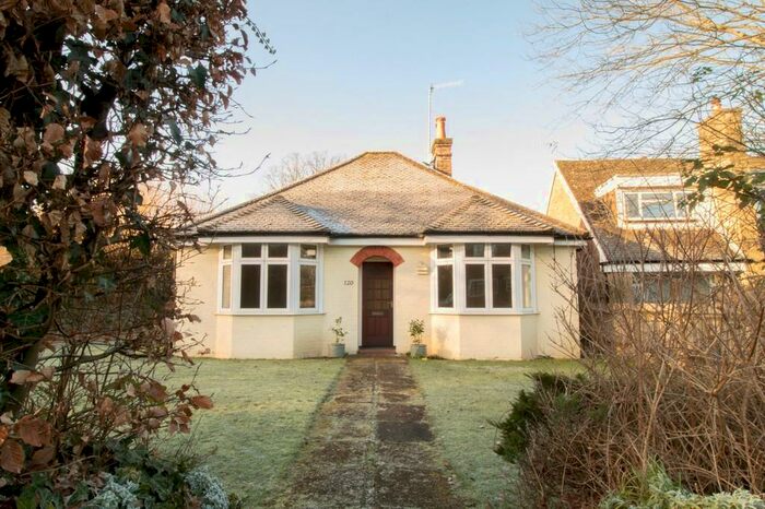 3 Bedroom Detached House To Rent In Busbridge Lane, Godalming, GU7