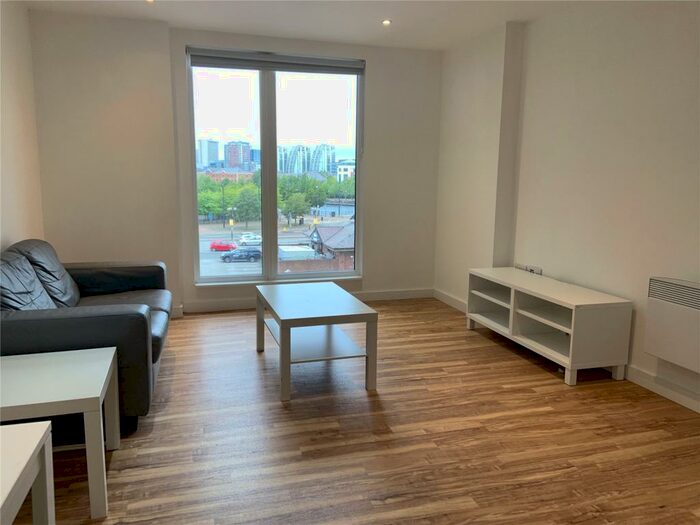 2 Bedroom Flat To Rent In Exchange, Elmira Way, Salford Quays, Greater Manchester, M5