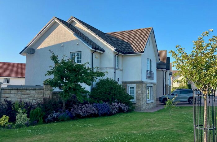 4 Bedroom Town House To Rent In Tormain Bank, Ratho, Edinburgh, EH28