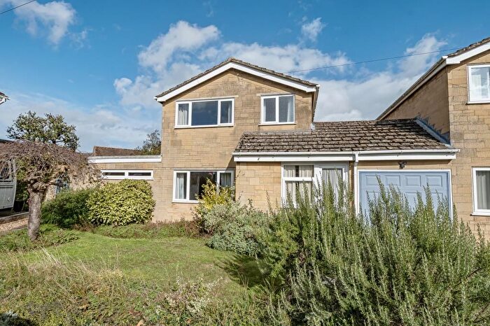 3 Bedroom Link Detached House For Sale In Aston, Bampton, OX18
