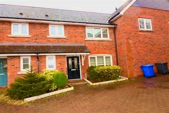 3 Bedroom House To Rent In Weymouth Drive, Chafford Hundred, RM16