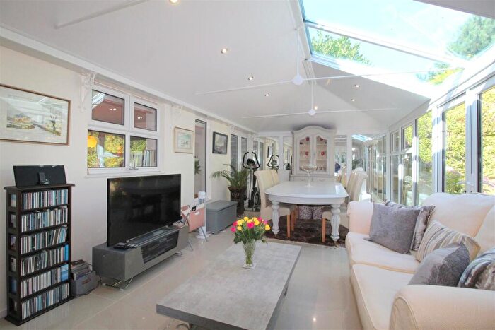 4 Bedroom Detached House For Sale In Bishops Gate, Lytham St. Annes, FY8