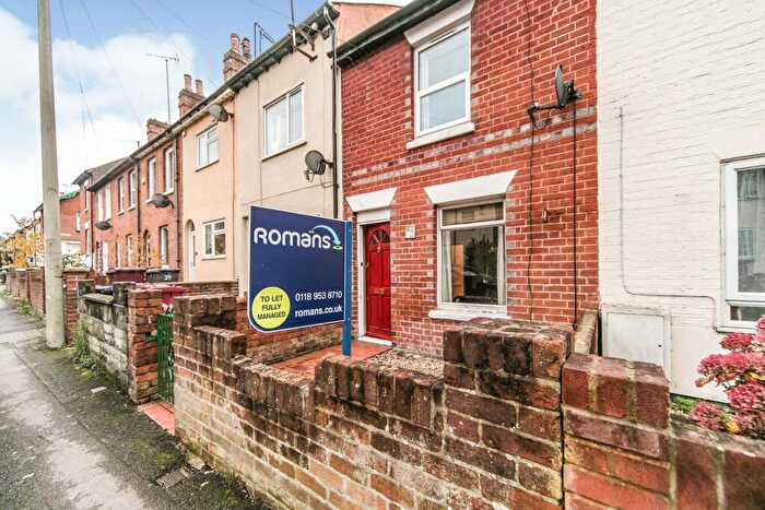 2 Bedroom Terraced House To Rent In Cumberland Road, RG1