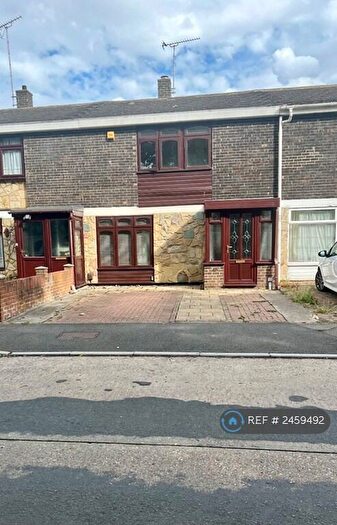3 Bedroom Terraced House To Rent In Falstones, Basildon, SS15