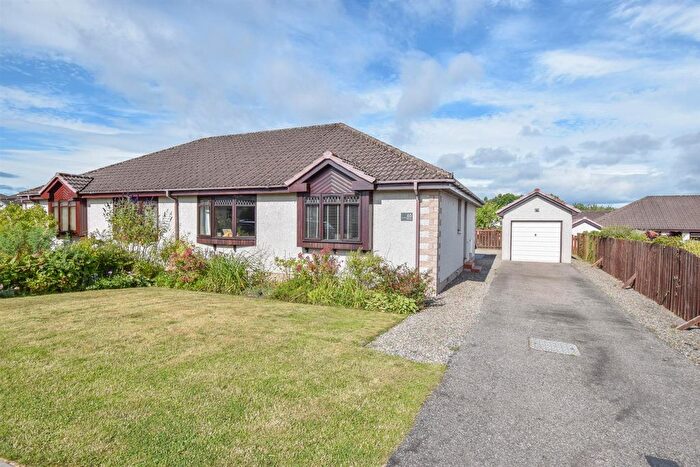 3 Bedroom Semi Detached Bungalow For Sale In Miller Road, Inverness, IV2