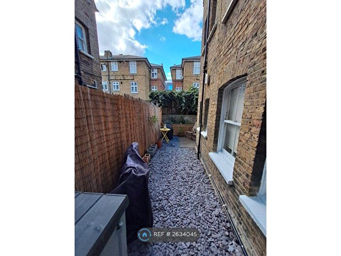1 Bedroom Flat To Rent In Morat Street, London, SW9