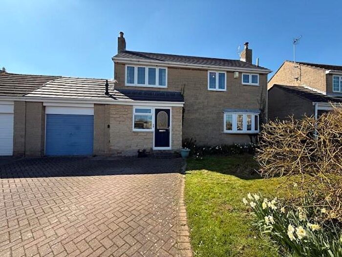 3 Bedroom Detached House For Sale In Springfield Close, Ovington, NE42