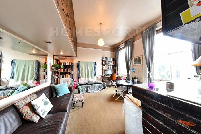 1 Bedroom Flat To Rent In Buckland Crescent, Swiss Cottage, NW3