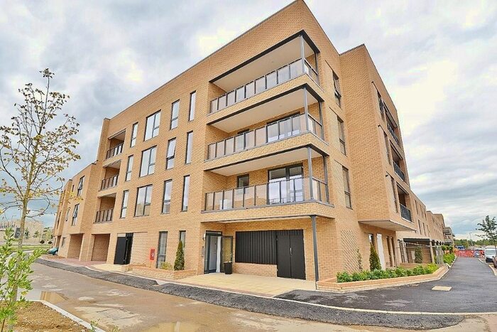 2 Bedroom Flat To Rent In Ellis Road, Trumpington, CB2