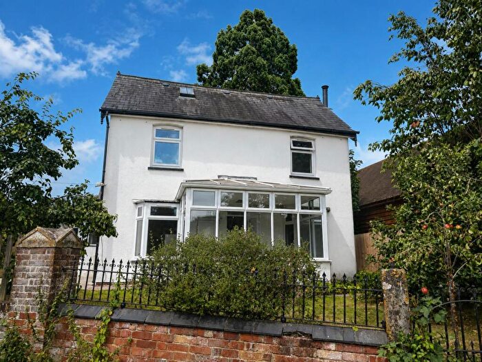 4 Bedroom Semi Detached House To Rent In Drake Lane, Dursley, GL11