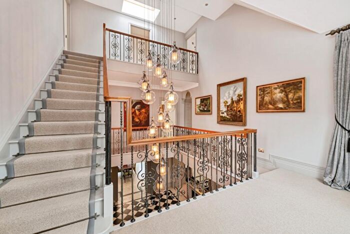 7 Bedroom Detached House For Sale In The Warren, Kingswood, Tadworth, Surrey, KT20