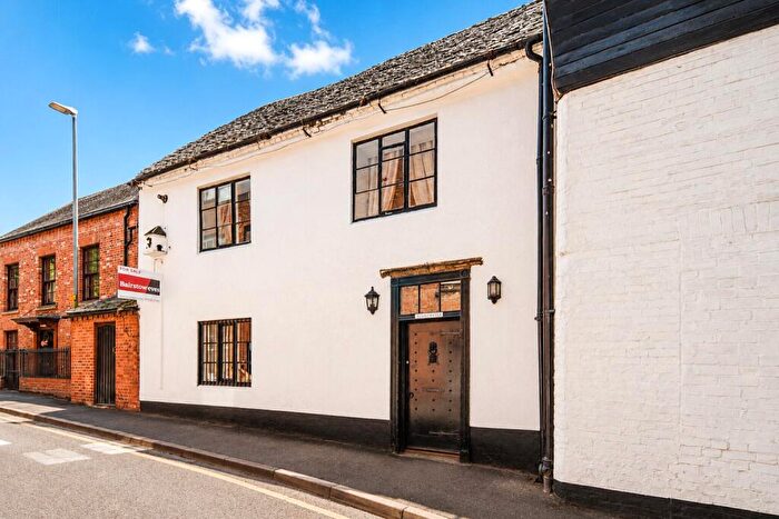 3 Bedroom Terraced House For Sale In North Street, Atherstone, Warwickshire, CV9