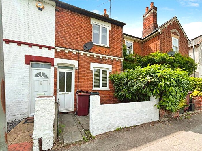 2 Bedroom Terraced House To Rent In Westfield Road, Caversham, Reading, RG4
