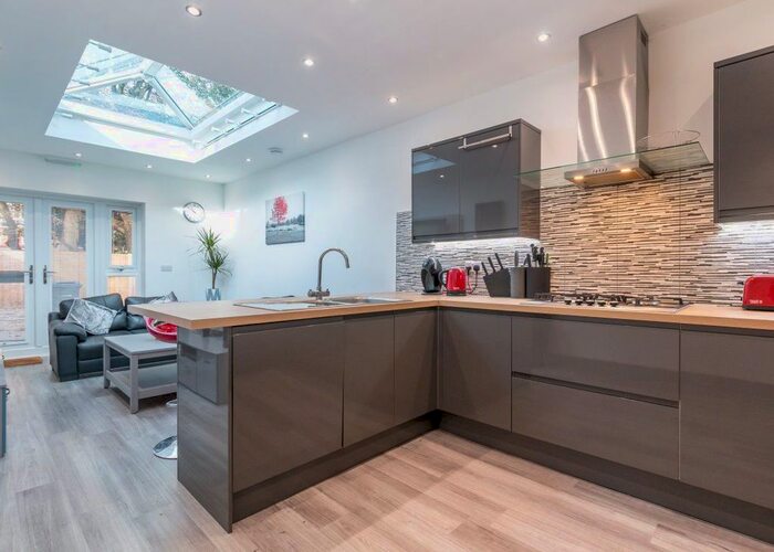 6 Bedroom Property To Rent In Teignmouth Road, Selly Oak, Birmingham, B29