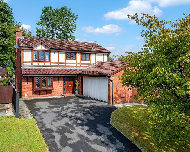 4 Bedroom Detached House For Sale In Templecombe Drive, Bolton, BL1
