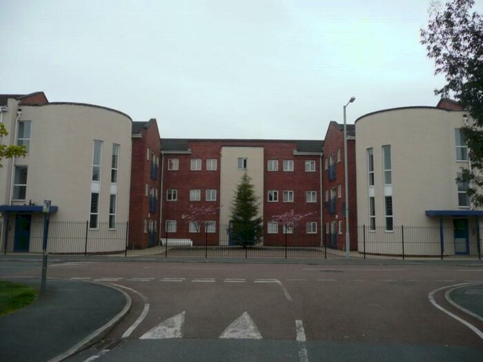 3 Bedroom Apartment To Rent In Mallow Street, Hulme, Manchester., M15