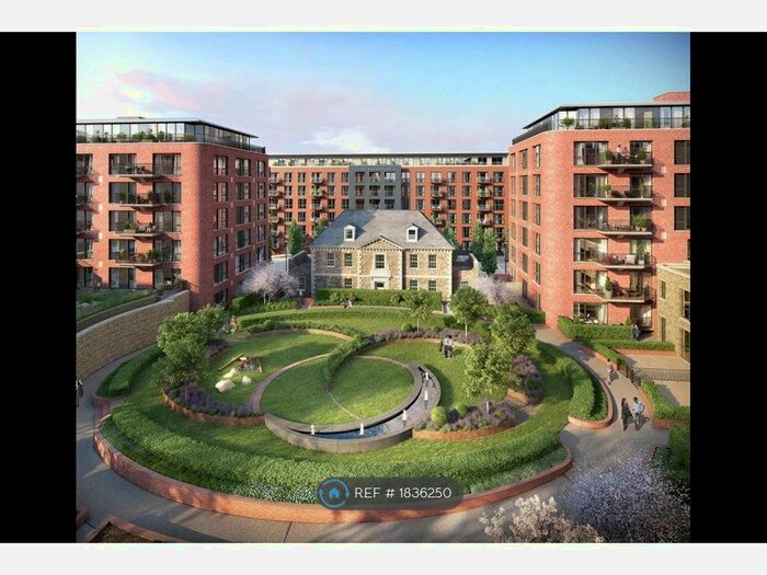 3 Bedroom Flat To Rent In Minotaur House, London, SE18