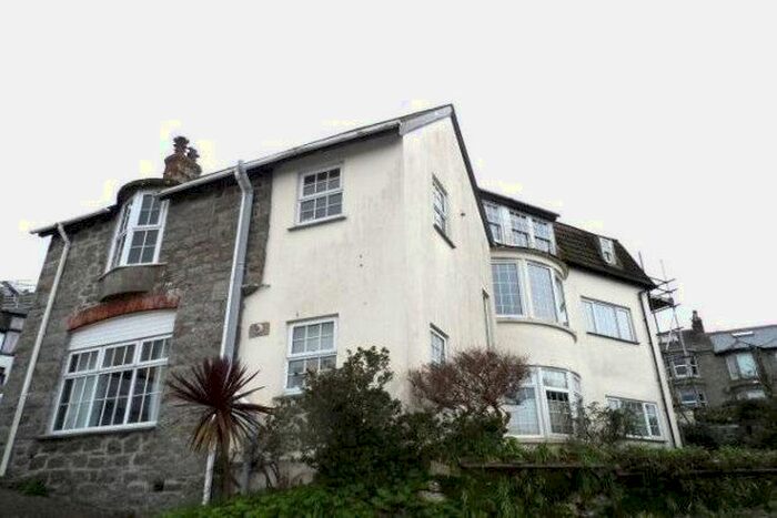 1 Bedroom Flat To Rent In The Malt House, Penzance, TR18