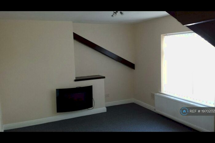 1 Bedroom Flat To Rent In Heysham Road, Morecambe, LA3