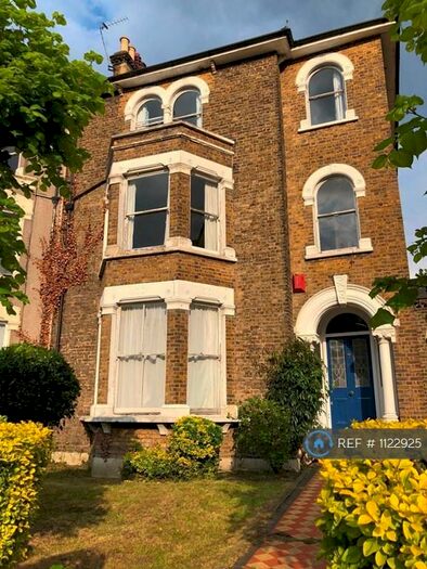 7 Bedroom Semi-Detached House To Rent In Breakspears Road, London, SE4