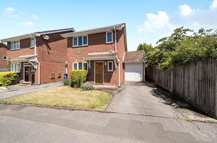 3 Bedroom Detached House To Rent In Radnor Road, Bracknell, Berkshire, RG12